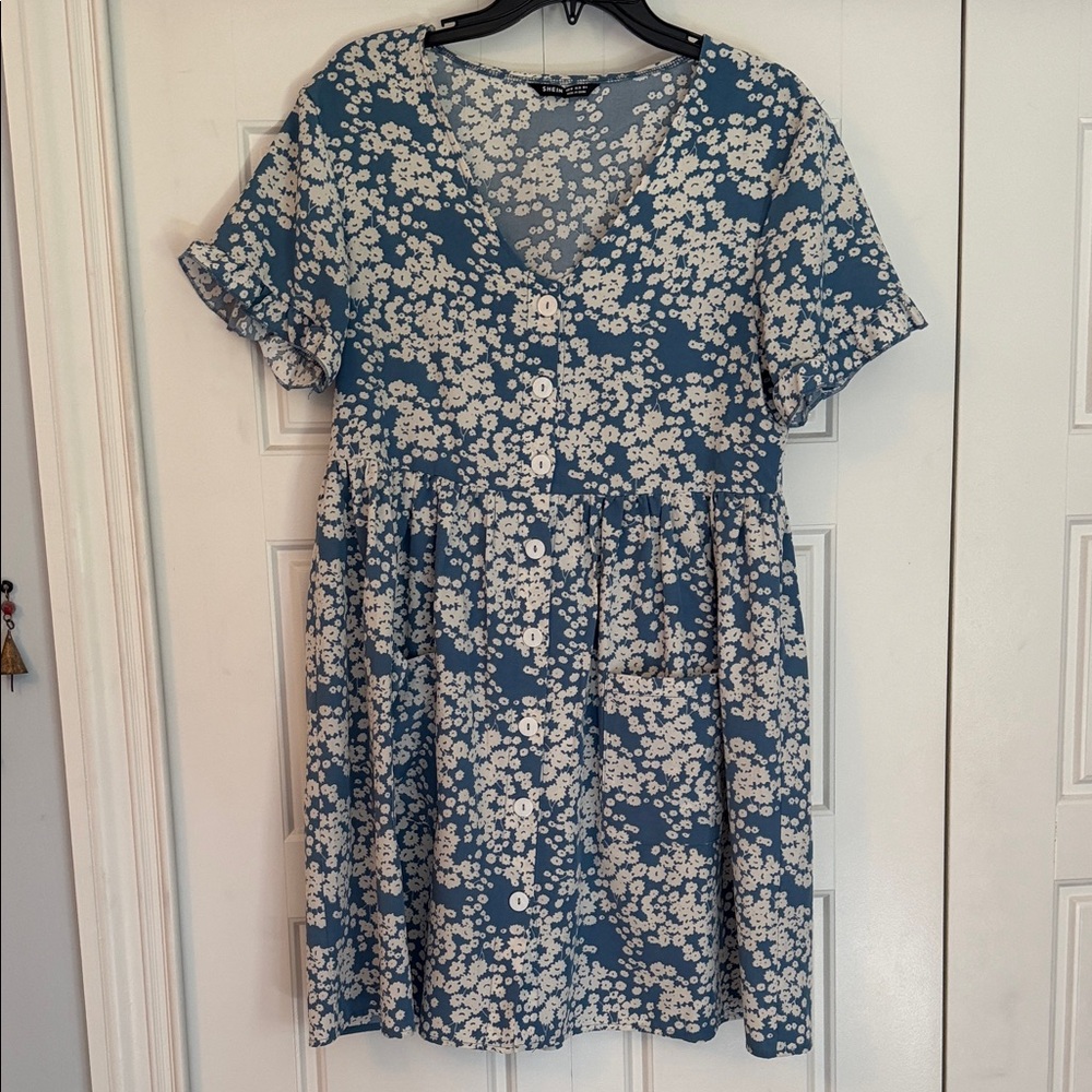 Women's Blue Floral Babydoll Dress